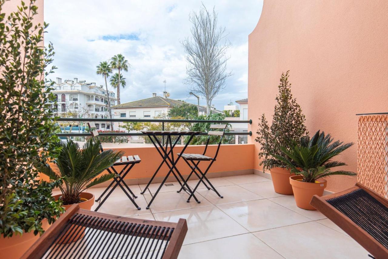 Deluxe 2Bdr Apartment In Carcavelos By Lovelystay Exterior photo