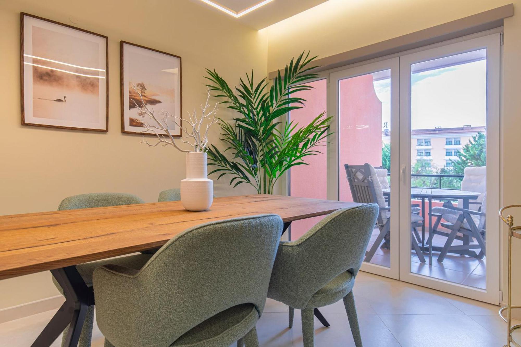 Deluxe 2Bdr Apartment In Carcavelos By Lovelystay Exterior photo